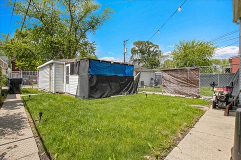 Tiny photo for 838 N Homan Avenue, Chicago, IL 60651 (MLS # 12697335)