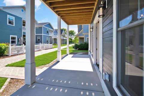 Tiny photo for 13 Great Loop West Drive, Ottawa, IL 61350 (MLS # 12652312)