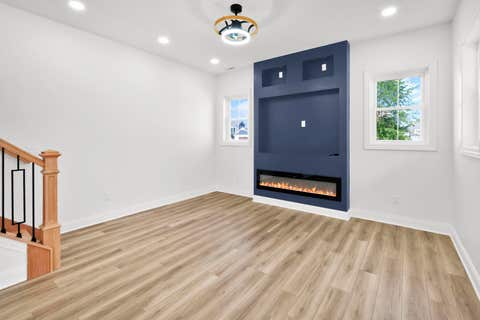 Tiny photo for 13 Great Loop West Drive, Ottawa, IL 61350 (MLS # 12652312)