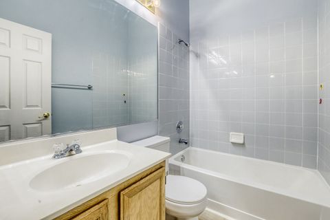 Tiny photo for Gurnee, IL 60031 (MLS # 12604854)