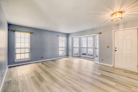 Tiny photo for Gurnee, IL 60031 (MLS # 12604854)