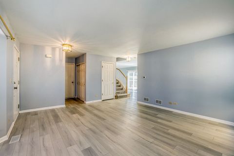 Tiny photo for Gurnee, IL 60031 (MLS # 12604854)