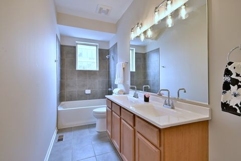 Tiny photo for 2523 S CALUMET Avenue, Chicago, IL 60616 (MLS # 12619844)
