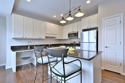 Tiny photo for 2523 S CALUMET Avenue, Chicago, IL 60616 (MLS # 12619844)