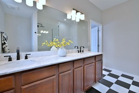 Tiny photo for 2523 S CALUMET Avenue, Chicago, IL 60616 (MLS # 12619844)