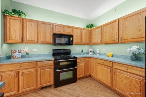 Tiny photo for 13215 Oakwood Avenue, Huntley, IL 60142 (MLS # 12685430)