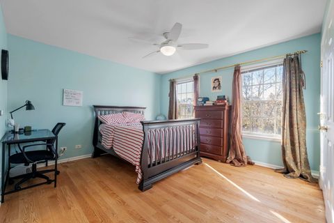 Tiny photo for 725 Heath Court, Westmont, IL 60559 (MLS # 12514089)