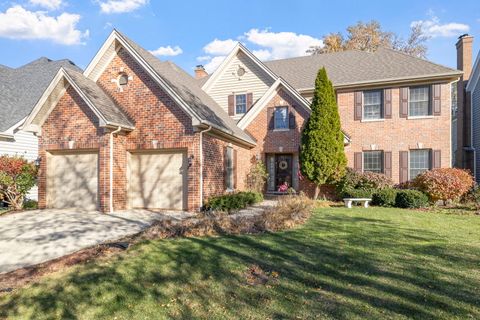 725 Heath Court Westmont IL 60559