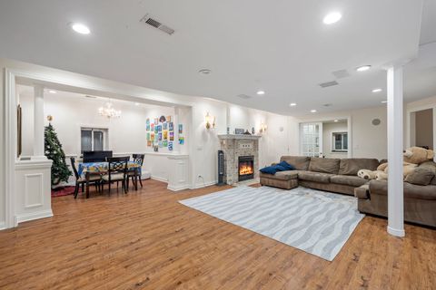 Tiny photo for 725 Heath Court, Westmont, IL 60559 (MLS # 12514089)