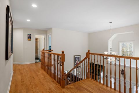 Tiny photo for 725 Heath Court, Westmont, IL 60559 (MLS # 12514089)