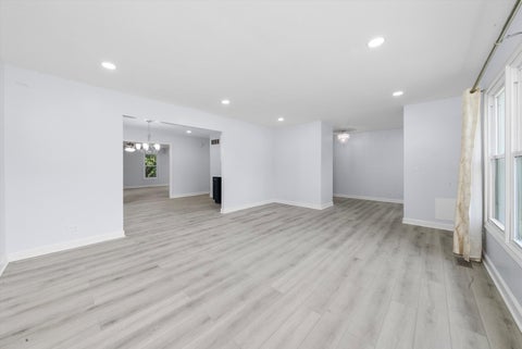 Tiny photo for 88 Hesterman Drive, Glendale Heights, IL 60139 (MLS # 12523366)