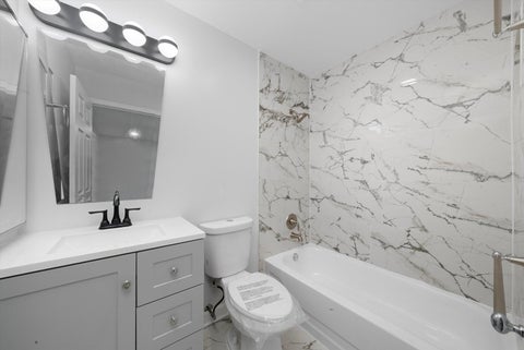Tiny photo for 88 Hesterman Drive, Glendale Heights, IL 60139 (MLS # 12523366)