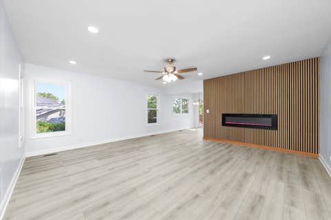 Tiny photo for 88 Hesterman Drive, Glendale Heights, IL 60139 (MLS # 12523366)