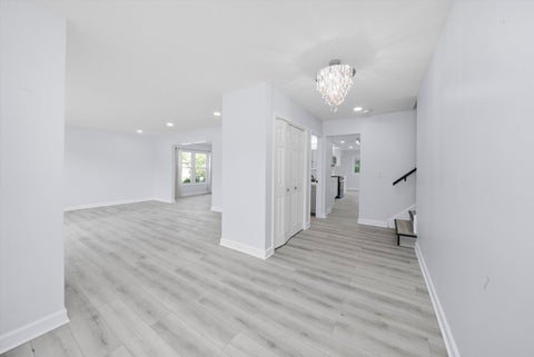 Tiny photo for 88 Hesterman Drive, Glendale Heights, IL 60139 (MLS # 12523366)
