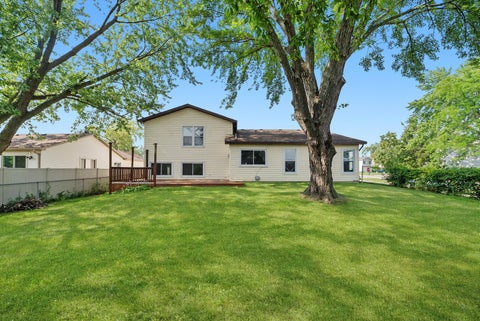 Tiny photo for 88 Hesterman Drive, Glendale Heights, IL 60139 (MLS # 12523366)
