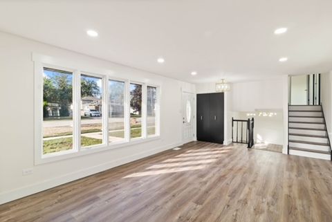 Tiny photo for 11756 S Leamington Avenue, Alsip, IL 60803 (MLS # 12486961)