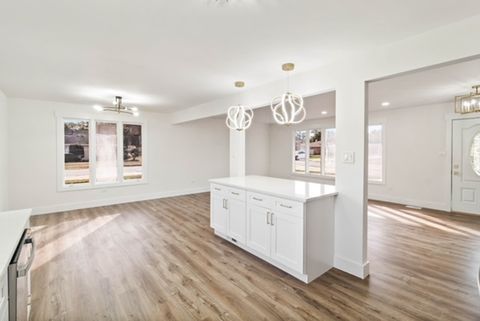 Tiny photo for 11756 S Leamington Avenue, Alsip, IL 60803 (MLS # 12486961)