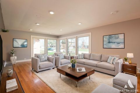 Tiny photo for 900 TOMAWADEE Drive, Park Ridge, IL 60068 (MLS # 12614312)