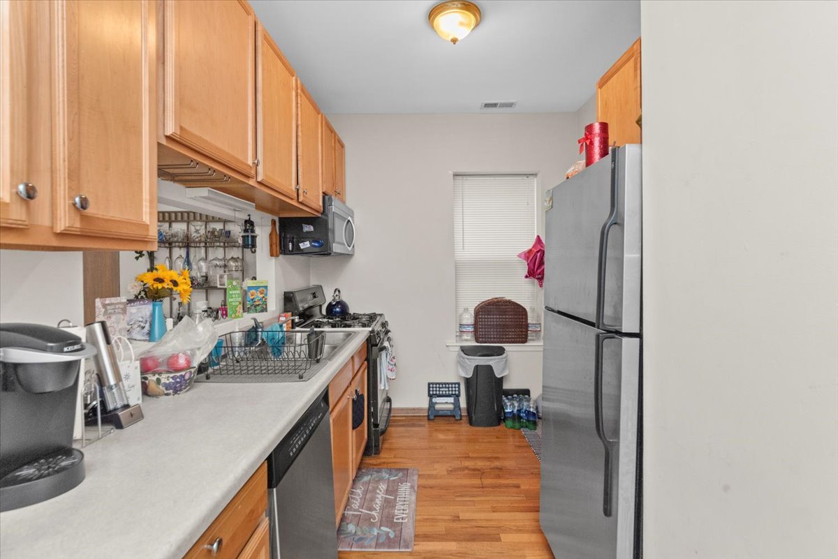 2307 E 70th Place 214