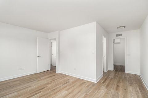 Tiny photo for 1467 Fairlane Drive #1B, Schaumburg, IL 60193 (MLS # 12519541)