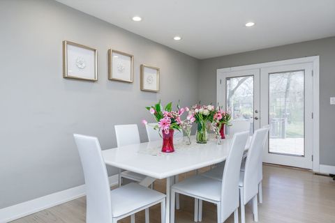 Tiny photo for 3309 York Road, Oak Brook, IL 60523 (MLS # 12508348)