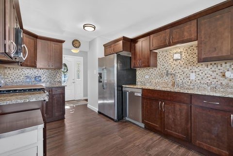 Tiny photo for 17830 65th Avenue, Tinley Park, IL 60477 (MLS # 12662302)