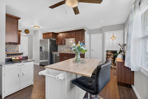Tiny photo for 17830 65th Avenue, Tinley Park, IL 60477 (MLS # 12662302)