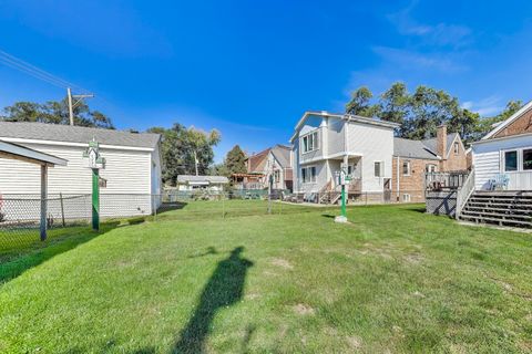 Tiny photo for 5916 N Avondale Avenue, Chicago, IL 60631 (MLS # 12501548)