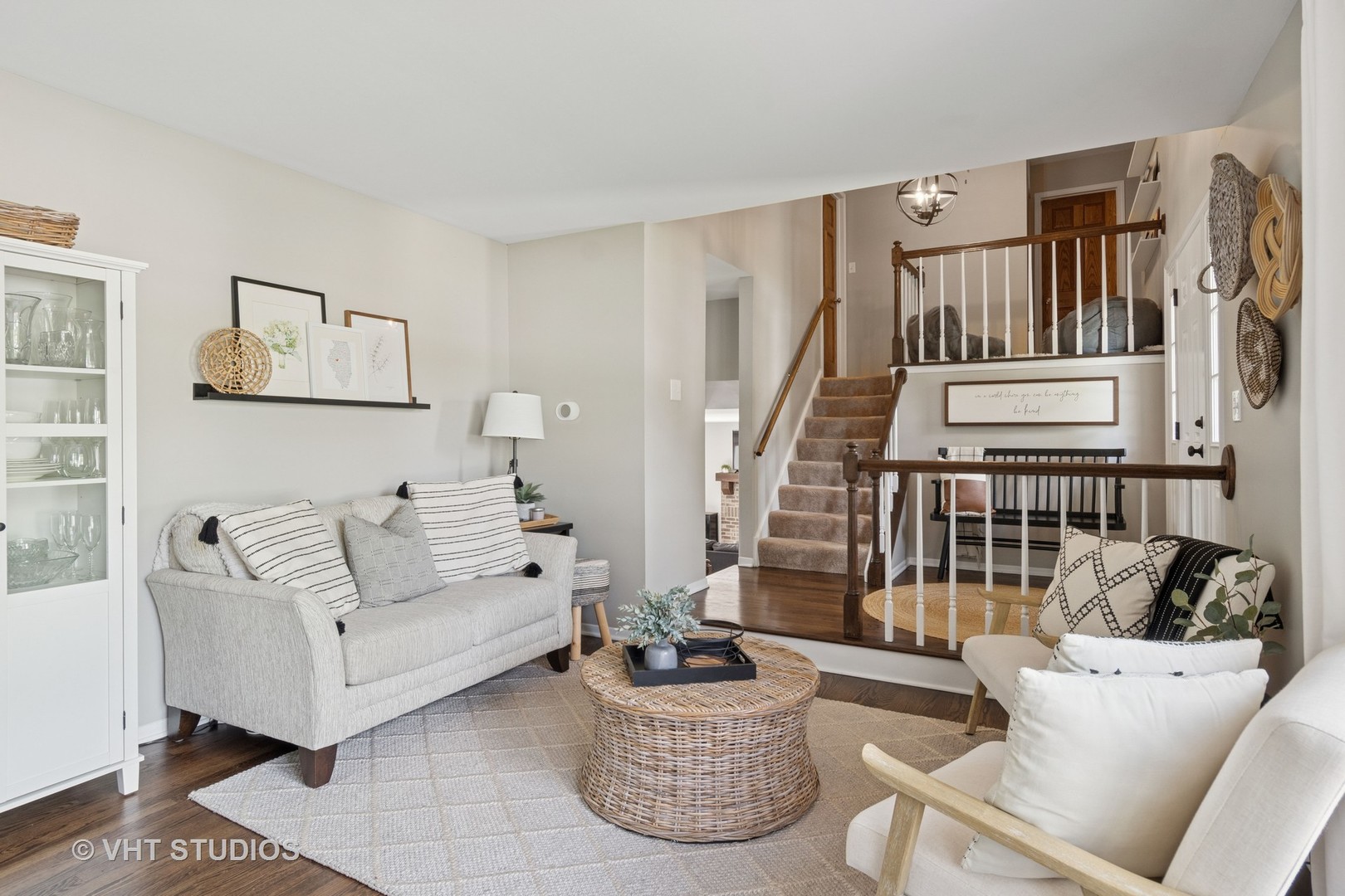 690 Queenswood Lane