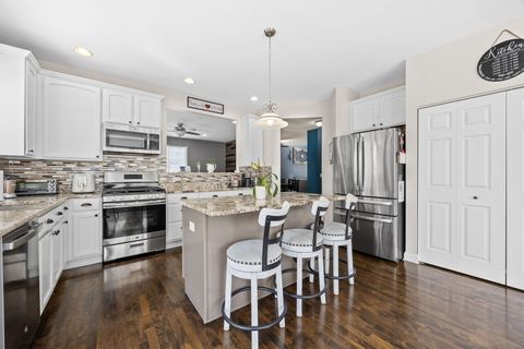 Tiny photo for 1863 Lake Bluff Lane, Pingree Grove, IL 60140 (MLS # 12610005)