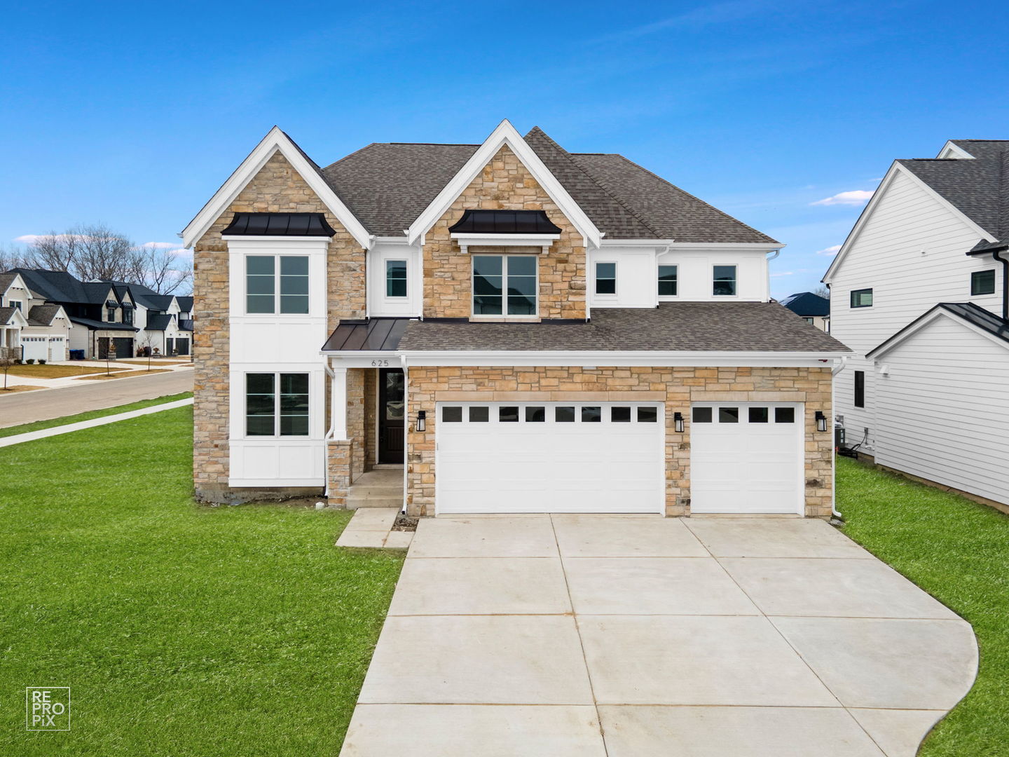 625 SCHOLTEN Drive