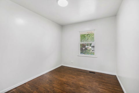 Tiny photo for 669 White Pine Road, Buffalo Grove, IL 60089 (MLS # 12758839)