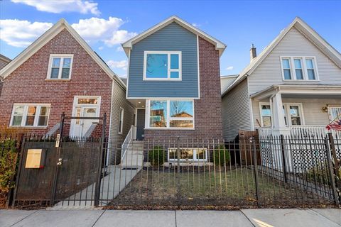 1912 N Albany Avenue Chicago IL 60647