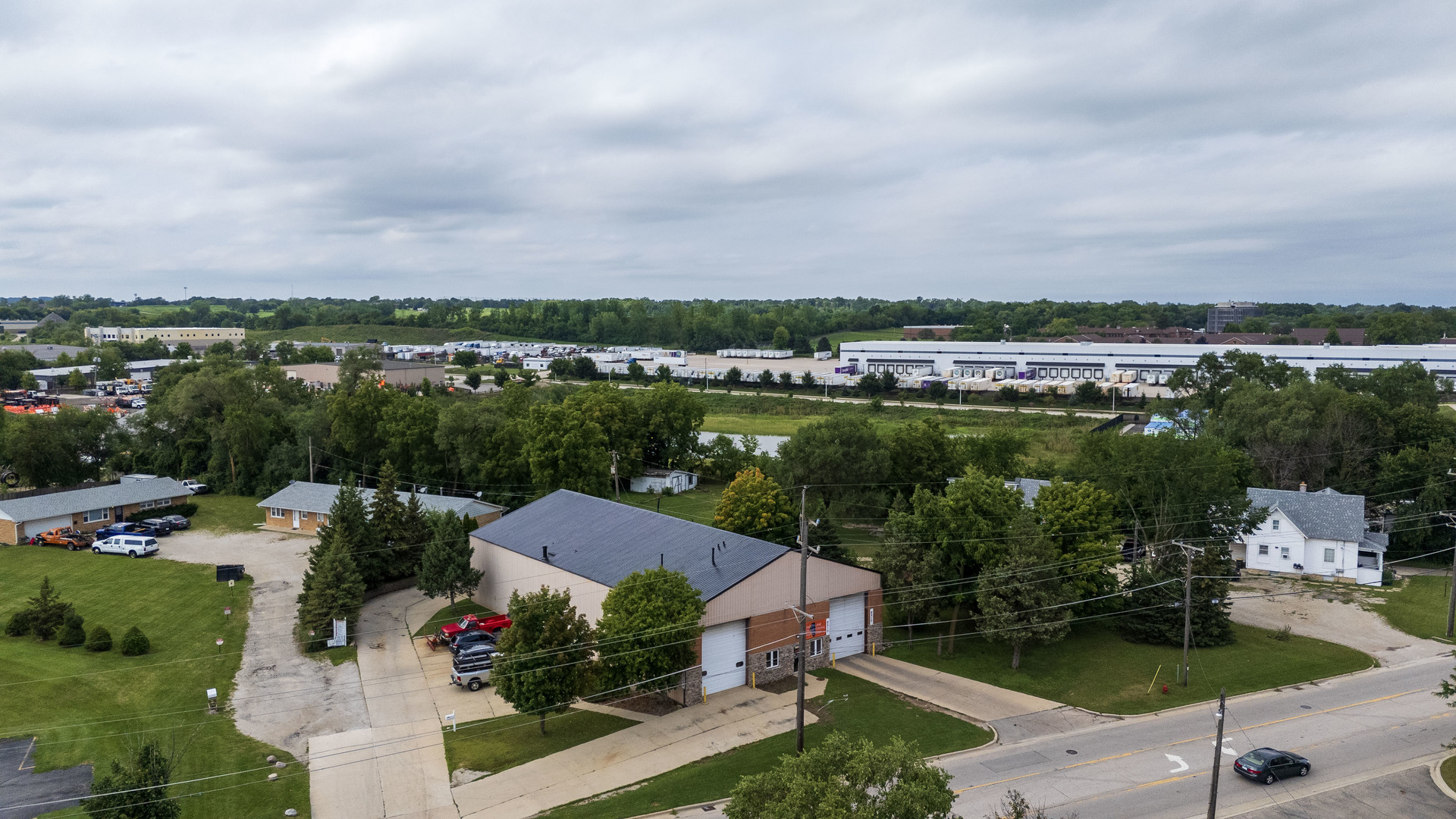 1600 N La Fox Street