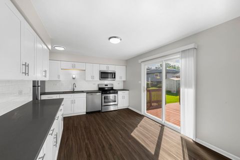 Tiny photo for 306 S Blackstone Avenue, Glenwood, IL 60425 (MLS # 12462521)
