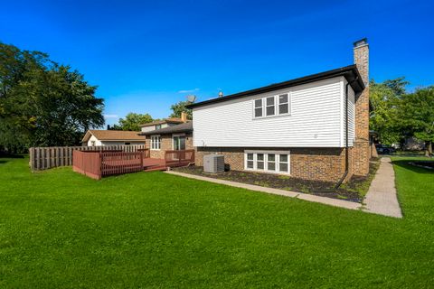 Tiny photo for 306 S Blackstone Avenue, Glenwood, IL 60425 (MLS # 12462521)