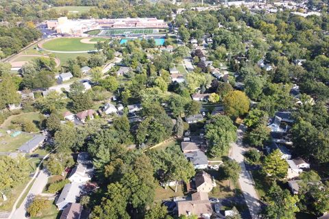 Tiny photo for 230 N Alleghany Road, Grayslake, IL 60030 (MLS # 12487622)