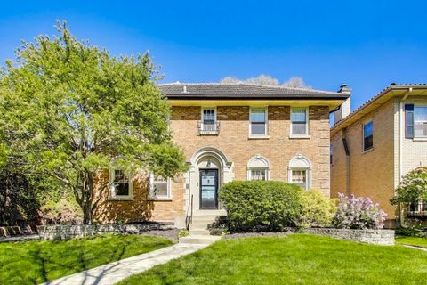 1126 N Grove Avenue Oak Park IL 60302