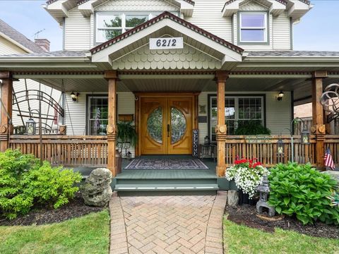 Tiny photo for 6212 N Avondale Avenue, Chicago, IL 60631 (MLS # 12461371)