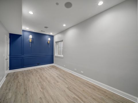 Tiny photo for 6732 N East Prairie Road, Lincolnwood, IL 60712 (MLS # 12532298)