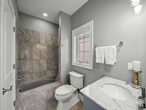 Tiny photo for 6732 N East Prairie Road, Lincolnwood, IL 60712 (MLS # 12532298)