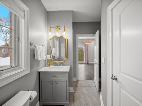 Tiny photo for 6732 N East Prairie Road, Lincolnwood, IL 60712 (MLS # 12532298)