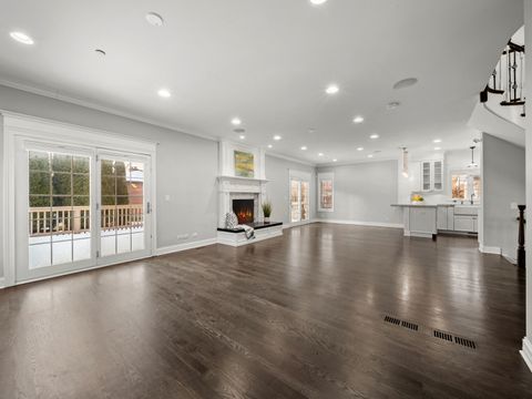 Tiny photo for 6732 N East Prairie Road, Lincolnwood, IL 60712 (MLS # 12532298)