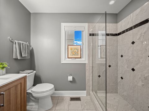 Tiny photo for 6732 N East Prairie Road, Lincolnwood, IL 60712 (MLS # 12532298)