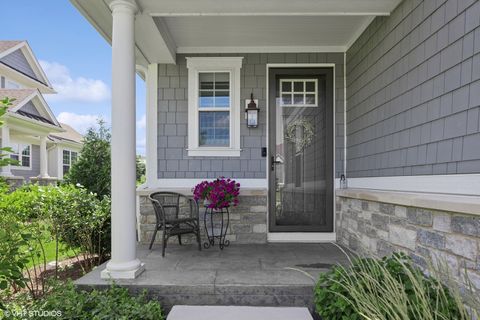 Tiny photo for 5531 Barton Lane, Hinsdale, IL 60521 (MLS # 12440427)