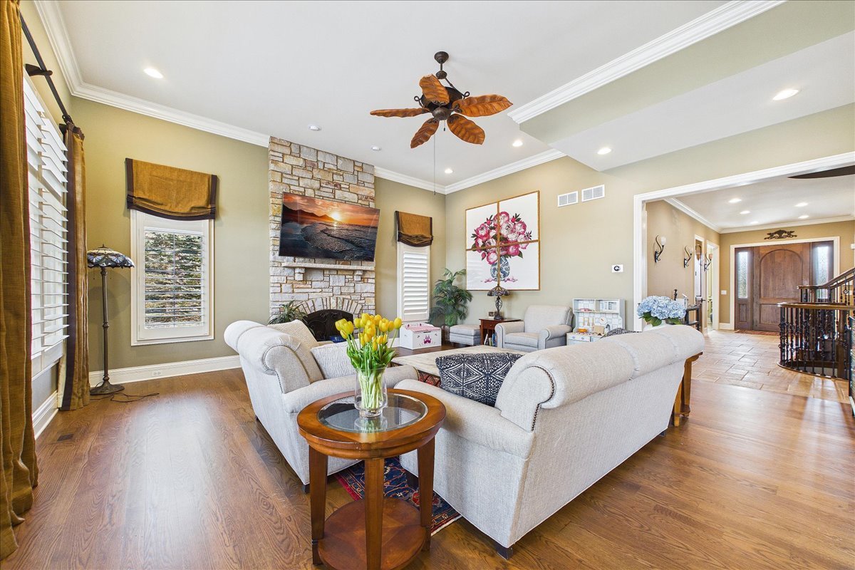 21660 W Savanna Lane