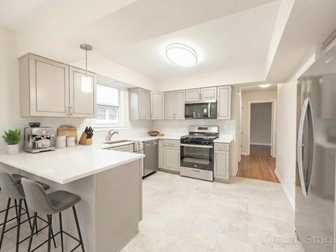 Tiny photo for 8604 S Kenneth Avenue, Chicago, IL 60652 (MLS # 12576401)