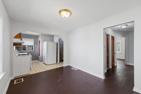 Tiny photo for 1006 N Division Avenue, Urbana, IL 61801 (MLS # 12742513)