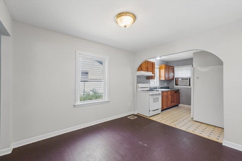 Tiny photo for 1006 N Division Avenue, Urbana, IL 61801 (MLS # 12742513)