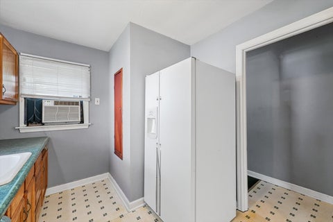 Tiny photo for 1006 N Division Avenue, Urbana, IL 61801 (MLS # 12742513)